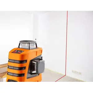 15-m-3d-plane-laser-red-360-in-three-planes-with-case-and-ma-47840-wlononwcrodgs.webp
