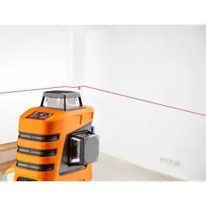 15-m-3d-plane-laser-red-360-in-three-planes-with-case-and-ma-50175-wlononwcrodgs.webp