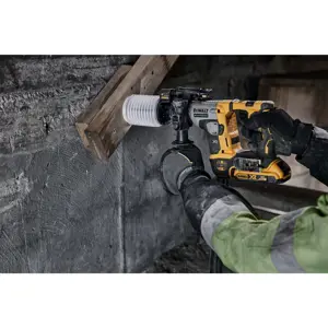 18v-sds-hammer-drill-without-battery-and-charger-dewalt-dch1-5639-wlononwcr0467.webp