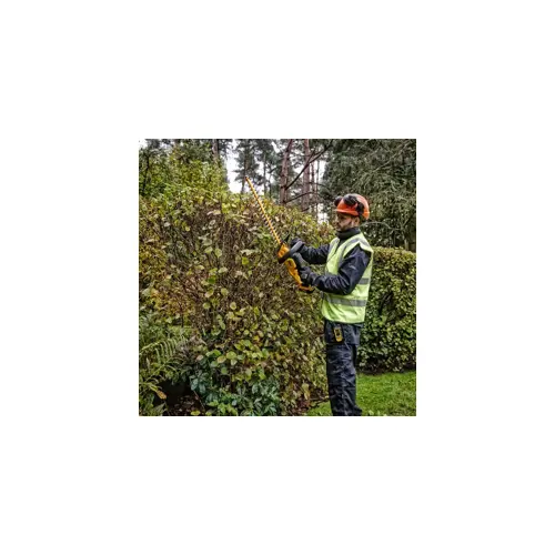 18v-xr-brushless-hedge-trimmer-55cm-carton-28488-wlononwcr0363.webp