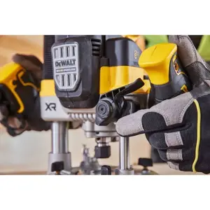 18v-xr-milling-machine-12mm-12inch-2x5ah-ps-8060-wlononwcrfkzf.webp