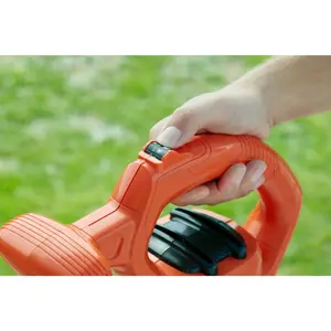 3-in-1-garden-vacuum-cleanerblower-and-shredder-2900w390km-80-wlononwcr0358.webp