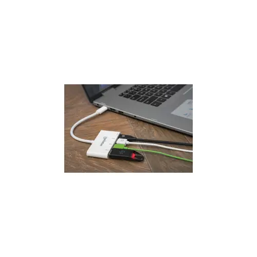 3-port-usb-c-31-gen1-hub-3x-usb-a-with-usb-c-pd-port-98328-wlononwcrafe6.webp