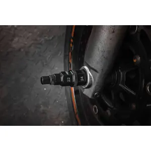 6-in-1-motorcycle-axle-tool-1555-wlononwcrnidi.webp