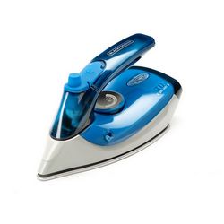 Putno glačalo na paru BLACK AND DECKER BXIR1000E