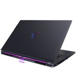 AORUS-16X-9SG-43EEC54SH_4.jpg
