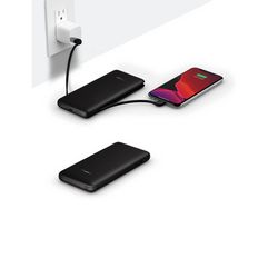 Belkin BOOST CHARGE Plus 10K USB-C Power Bank with Integrated Cables - crna