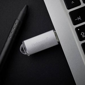 Intenso 128GB Jet Line USB 3.2 70MB/s memory stick - gray