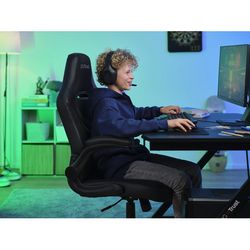 GAMTRUFOT0031_8.jpg