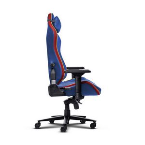 GAMTRUFOT0040_6.jpg
