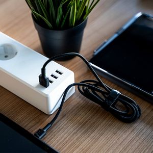 KBAGCEUSB0011_3.jpg