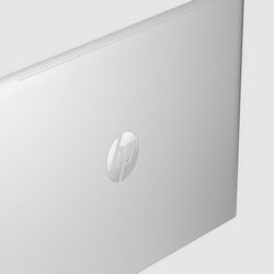 MOBHP-NOT4276_4.jpg