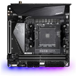 PLYGIGAM40077_2.jpg