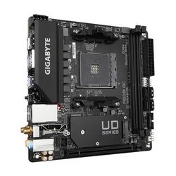 PLYGIGAM40079_2.jpg