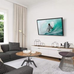TVATHLUCH0031_7.jpg