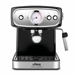 UFEGA-770506_1.jpg