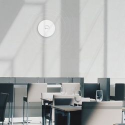Pristupna točka za montažu na strop TP-LINK Omada AX5400 (WiFi 6, brzina prijenosa 5400 Mbps)