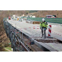 Rotacijski čekić BOSCH 0 611 30A 000 (2000 W)
