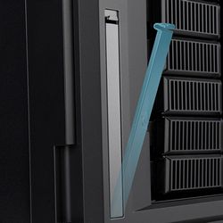 Poslužitelj SILVERSTONE SST-CS382 (Intel Xeon, 64GB RAM, SSD 1TB)