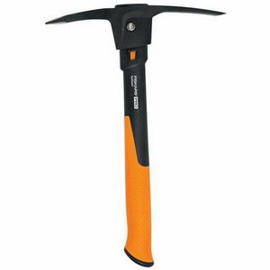 FISKARS PICKAXE WITH POINT S 0.68KG ISOCORE