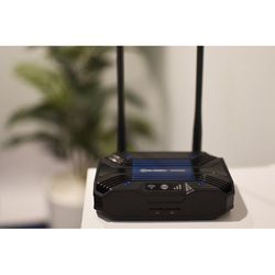 Bežični ruter TELTONIKA TCR100 (brzi Ethernet, dvostruka frekvencija (2.4 GHz / 5 GHz), 4G, crna boja)