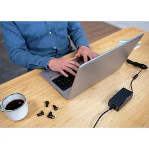 adapter-za-laptop-trust-primo-univerzalni-70w-5-godina-jamst-18914-57559.webp