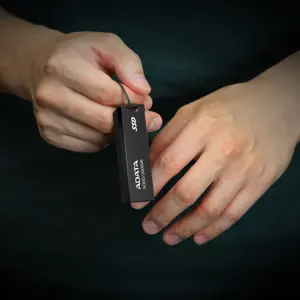 adata-sc610-usb-flash-drive-1-tb-usb-type-a-32-gen-2-31-gen--48378-wlononwcrcicd.webp