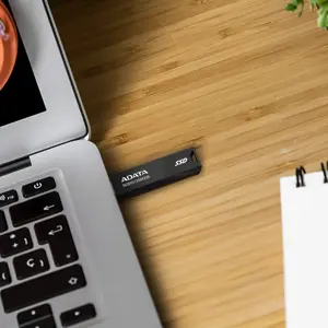 adata-sc610-usb-flash-drive-1-tb-usb-type-a-32-gen-2-31-gen--54339-wlononwcrcicd.webp