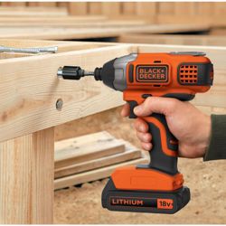 akumulatorsi-udarni-odvijac-blackdecker-system-18v-18v-210nm-83007-wlononwcr0311-1.jpg
