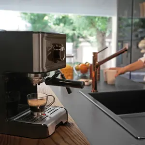 aparat-za-espresso-black-and-decker-bxco1200e-1200-w-s-termo-92094-agdbdeexp0004.webp