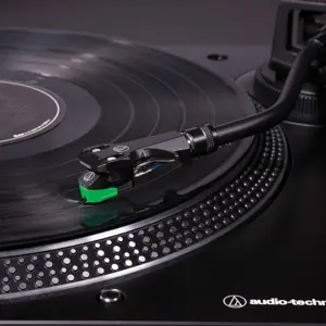 audio-technica-at-lp120x-audio-turntable-direct-drive-audio--1827-wlononwcrojel.webp
