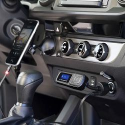 auto-komplet-scosche-bt-hands-free-s-digitalnim-fm-21a-usb-33991050525_1.jpg
