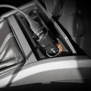 auto-punjac-sbox-usb-cc-038-2-ulaza-38-w-crni-66676-91911.webp
