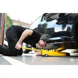 automobilski-dizalo-stanley-car-lift-99297-wlononwcrchnc.webp