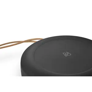 bang-olufsen-beosound-a1-2nd-gen-anthracite-black-98845-wlononwcrjia4.webp