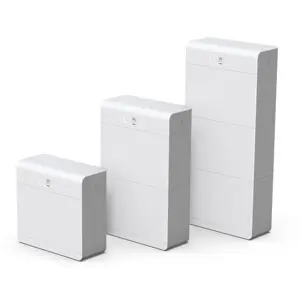 Battery management module; supports up to 3 battery modules; LiFePO4 cell technology; IP66; weight 10kg; 15-year warranty
