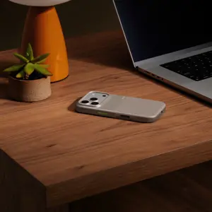 beats-iphone-17-pro-rugged-case-with-magsafe-and-camera-cont-72462-mgjp4lla.webp