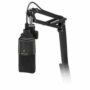 Behringer D3 PODCAST BUNDLE USB Microphone with accessories
