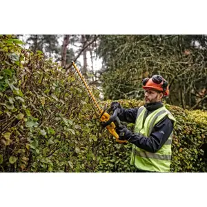 bezicni-trimer-za-zivicu-dewalt-18v-xr-brushless-55cm-bez-ka-6498-wlononwcr0363.webp