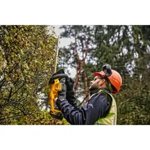 bezicni-trimer-za-zivicu-dewalt-18v-xr-brushless-55cm-bez-ka-7414-wlononwcr0363.webp