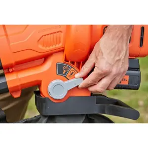 black-decker-bcblv3625l1-cordless-leaf-blower-270-kmh-black--44583-wlononwcriuna.webp