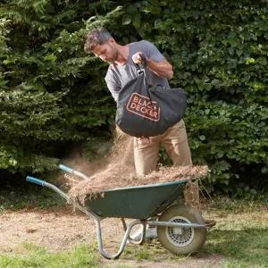 black-decker-bcblv3625l1-cordless-leaf-blower-270-kmh-black--49206-wlononwcriuna.webp