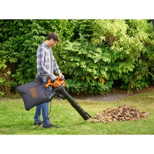 black-decker-beblv260-qs-leaf-blower-2600-w-315-kmh-75700-nelbdeodk0007.webp