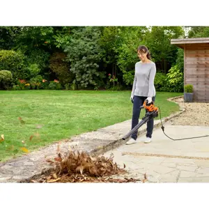black-decker-beblv300-qs-leaf-blower-315-kmh-13425-nelbdeodk0012.webp