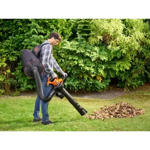 black-decker-beblv300-qs-leaf-blower-315-kmh-24528-nelbdeodk0012.webp