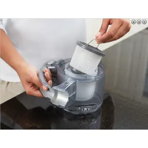 black-decker-pd1820lf-qw-handheld-vacuum-chrome-bagless-35771-agdbdeodk0045.webp