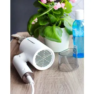 blaupunkt-hdd401wh-hair-dryer-1600-w-white-77884-agdblasus0005.webp