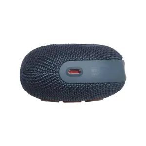bluetooth-zvucnik-jbl-clip-5-plavi-ip67-vodootporan-baterija-13399-00093.webp