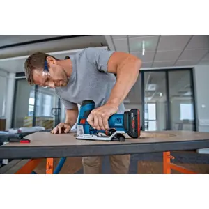 bosch-18v-combo-kit-gsr-18v-90c-gkt-18v-52gc-gst-18v-155-sc--61175-wlononwcrei01.webp