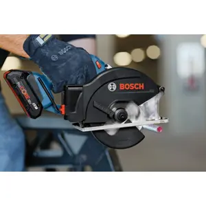 bosch-combo-kit-18v-gsr-18v-90c-gws-18v-15-psc-gkm-18v-50-gg-54324-wlononwcreid3.webp
